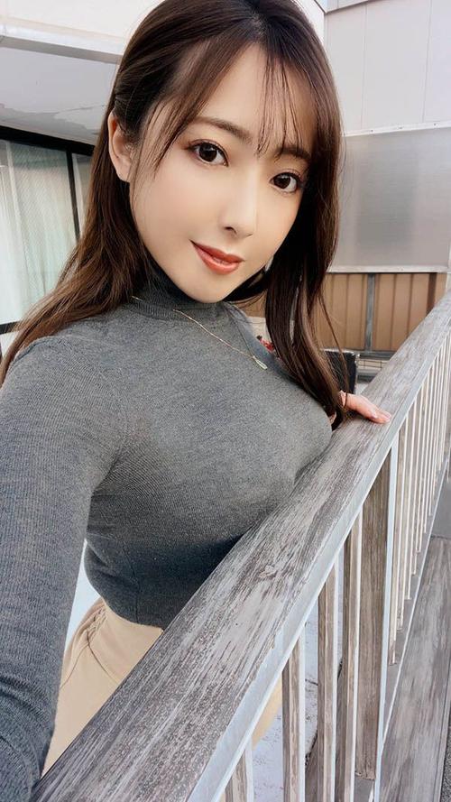 精品久久久了的相关介绍