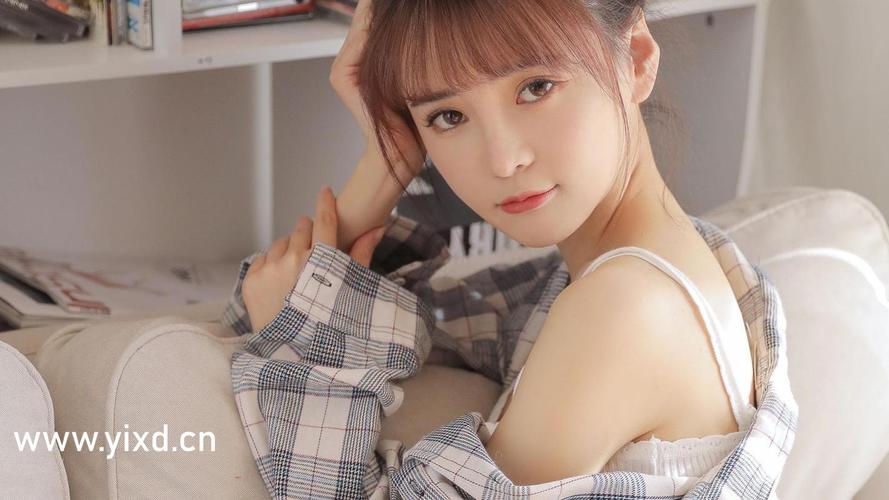 熟女少妇一区二的相关介绍