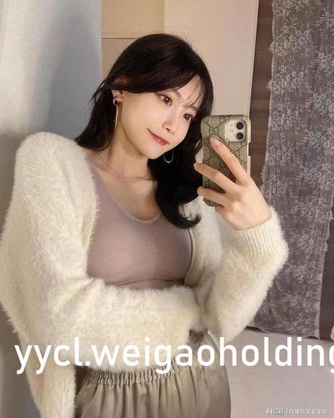 美女老师被我操视频的相关介绍