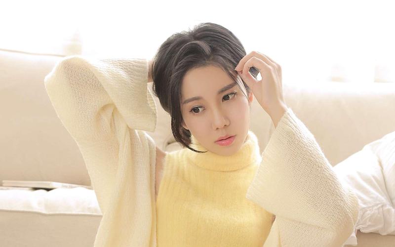 人妻秘书h文小说的相关介绍