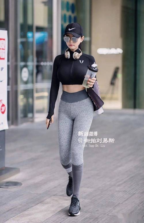 《东京精油按摩》在线看的相关介绍