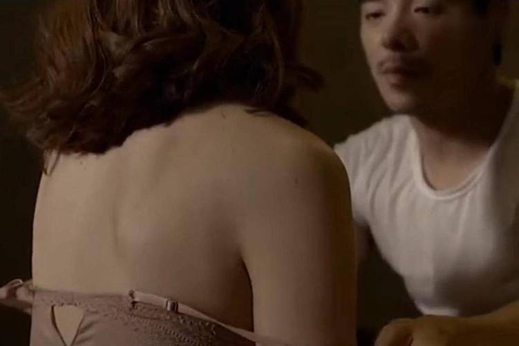 亚洲熟女少妇综合图片区的相关介绍