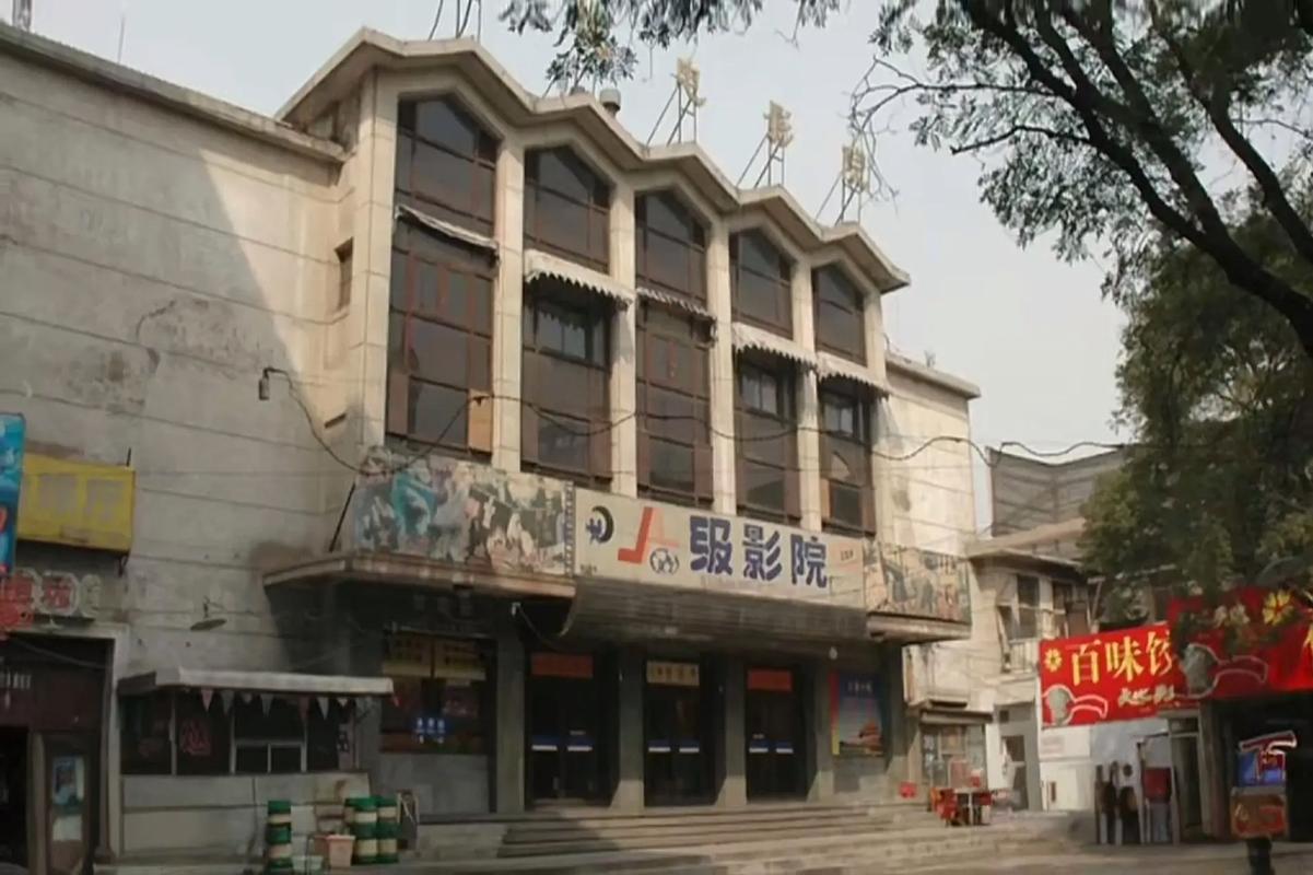 久久精品久久亚洲av的相关介绍