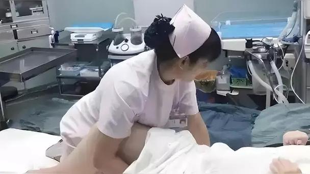 亚洲少妇综合区的相关介绍
