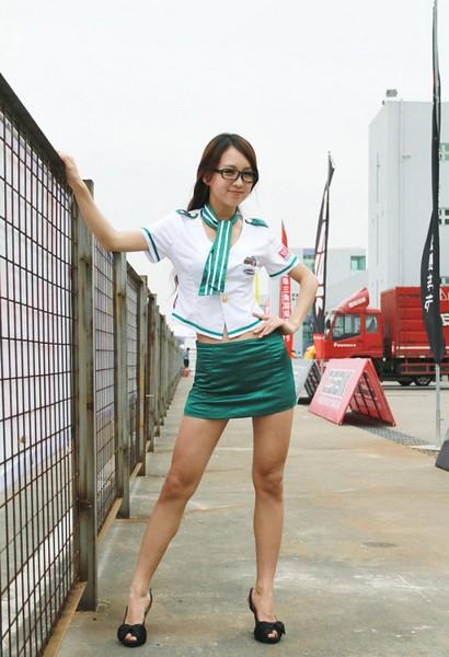 午夜激情久久久久久的相关介绍
