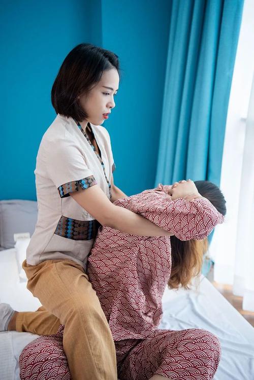 久操大屁股女人av的相关介绍