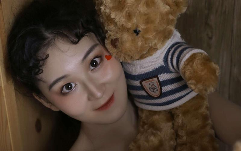 美女美乳插插毛片av的相关介绍