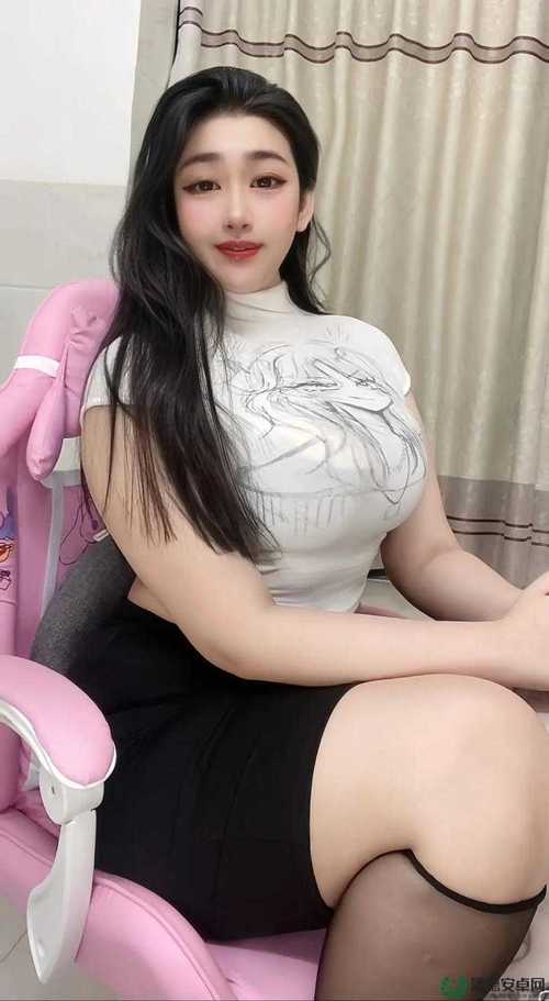 亚洲美女久久久久久久久av的相关介绍
