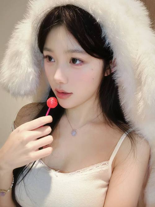 操美女老师.的相关介绍
