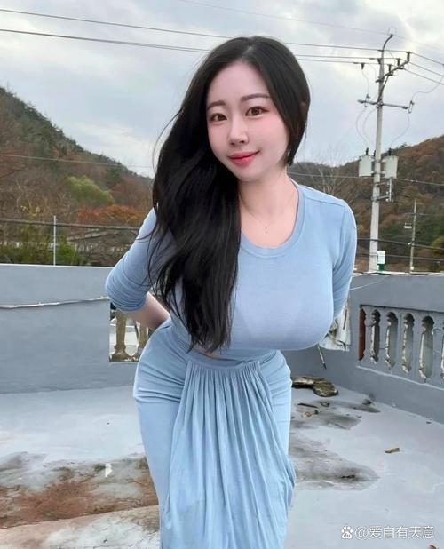 人妻少妇精品中文字幕av蜜桃的相关介绍