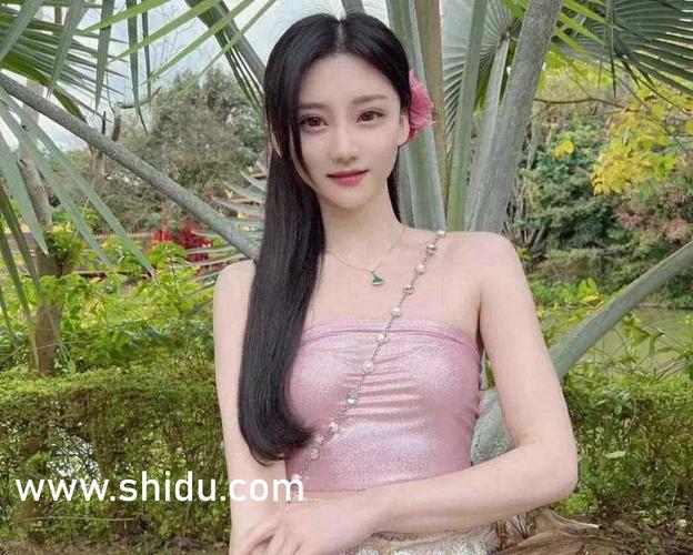学生操美女老师的相关介绍
