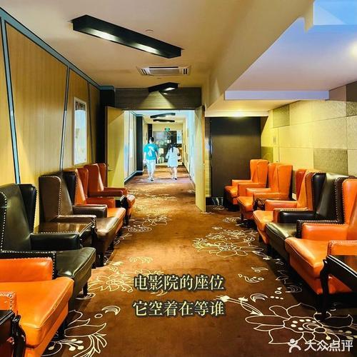 老师操的逼的相关介绍