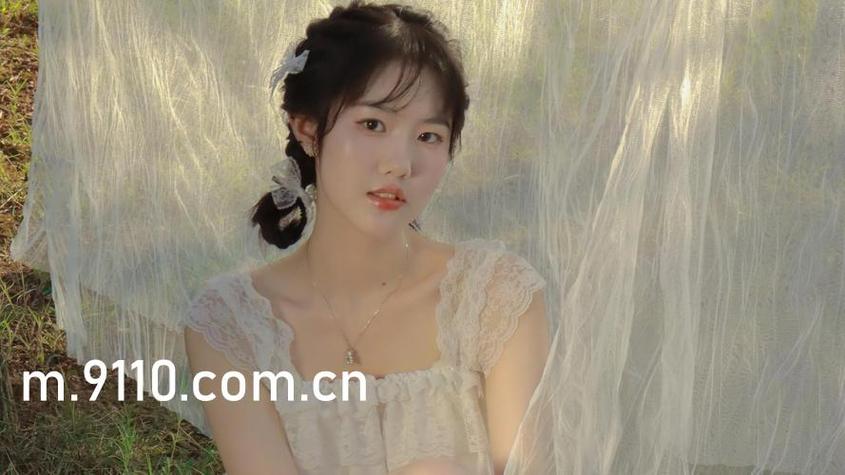 人妻少妇大乳中文在线的相关介绍