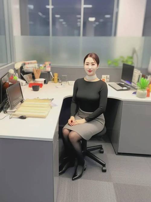 麻豆av新搬来的女邻居的相关介绍