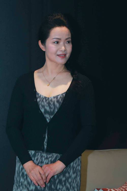 蜜桃影院专区体验的相关介绍